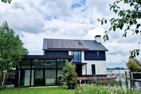 22 zonnepanelen op vrijstaande woning