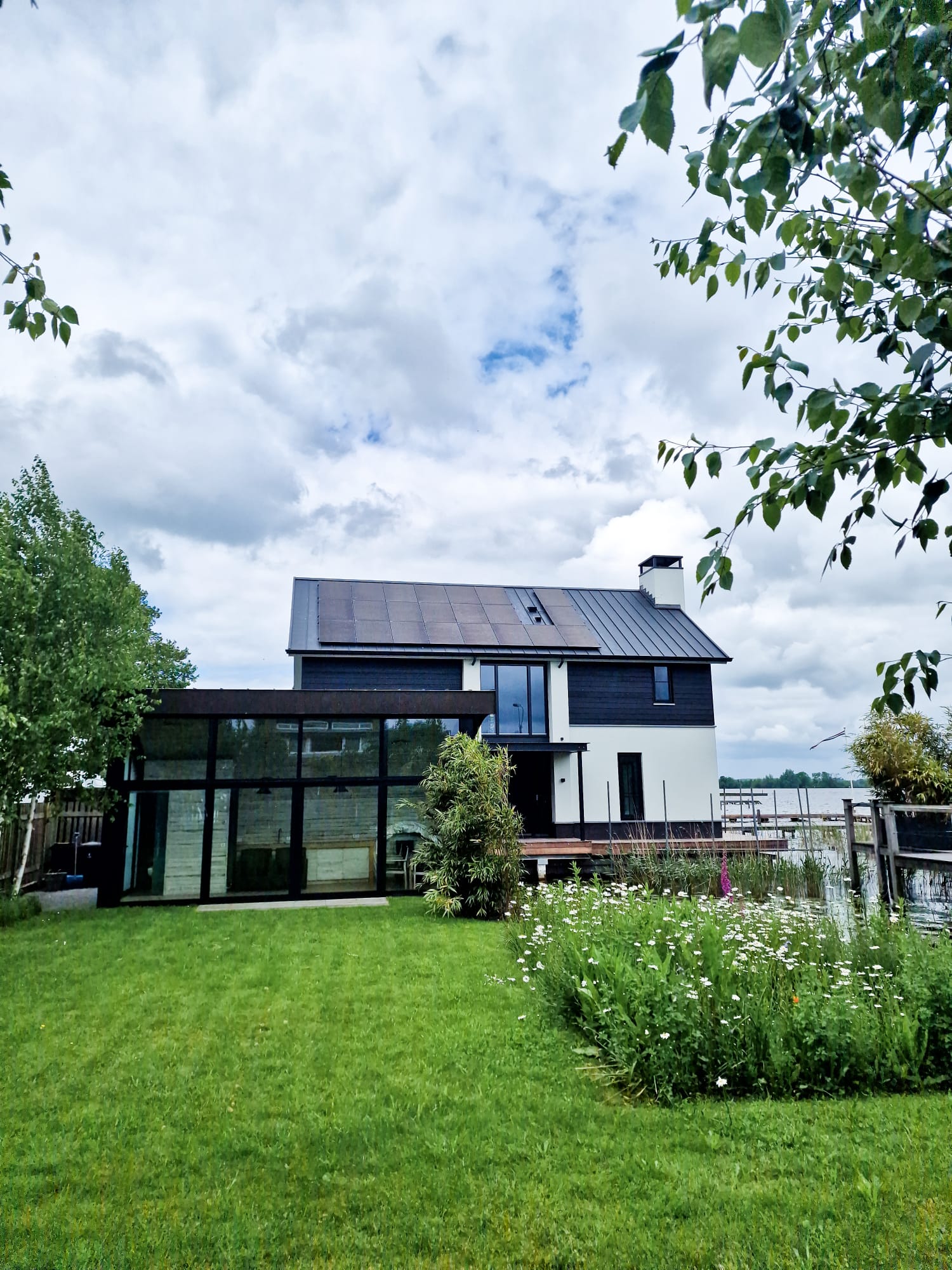 22 zonnepanelen op vrijstaande woning